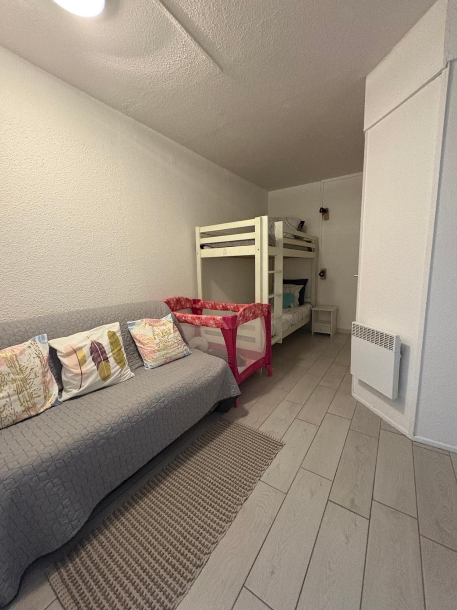 Saint Cyprien Golf View 2 Bedrooms Apartment , 900 M From The Beach Exterior foto